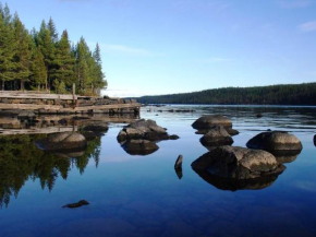 Гостиница Arctic Island - Remote island, reachable only by boat or snowmobile  Kurravaara